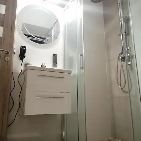 Pietro * Oravsky Podzamok